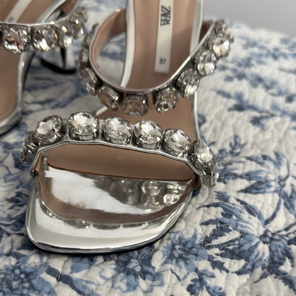 Zara Silver Metallic Jeweled Heels - Picture 4 of 12